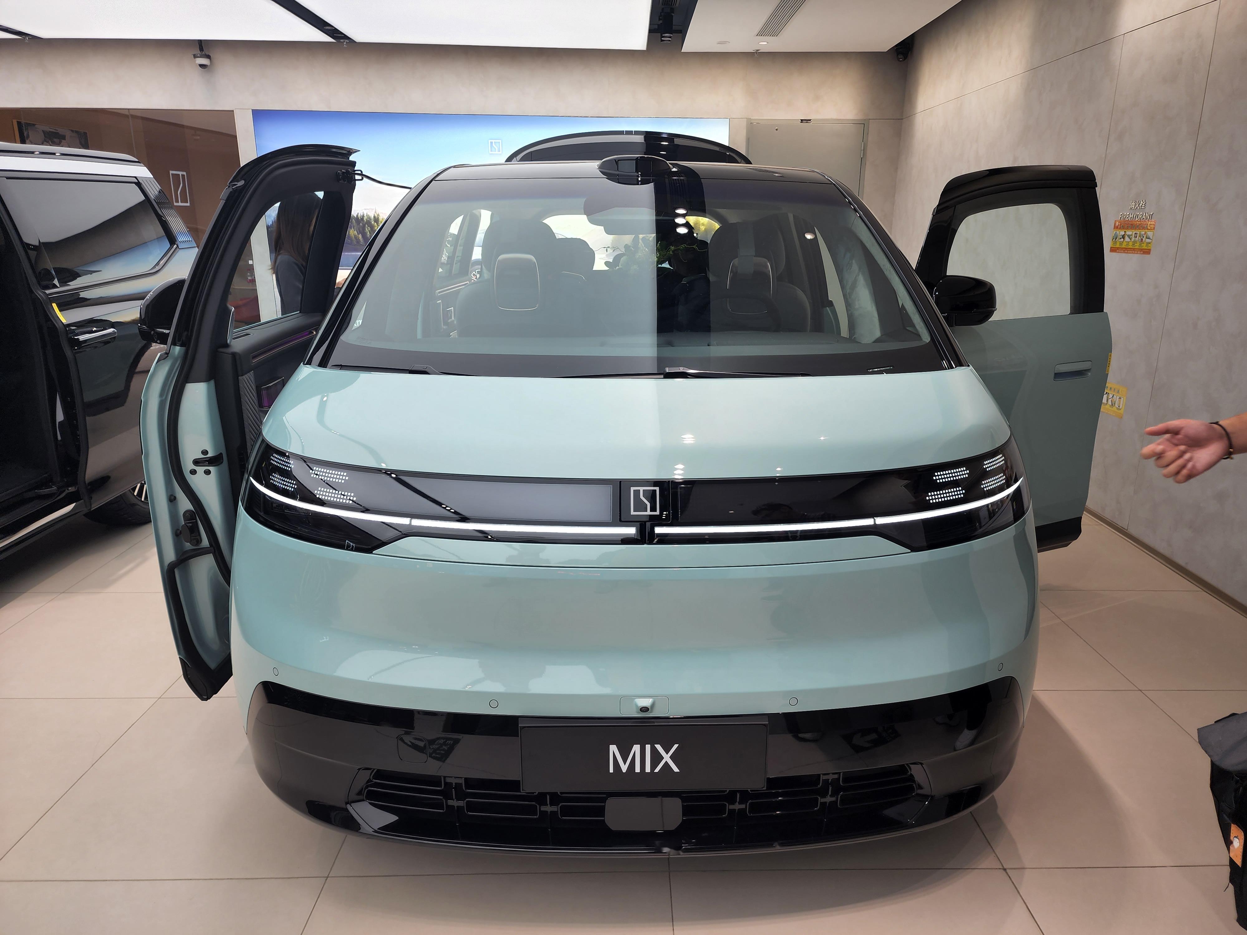 小米MIX Alpha环绕屏手机 19999元值不值得买