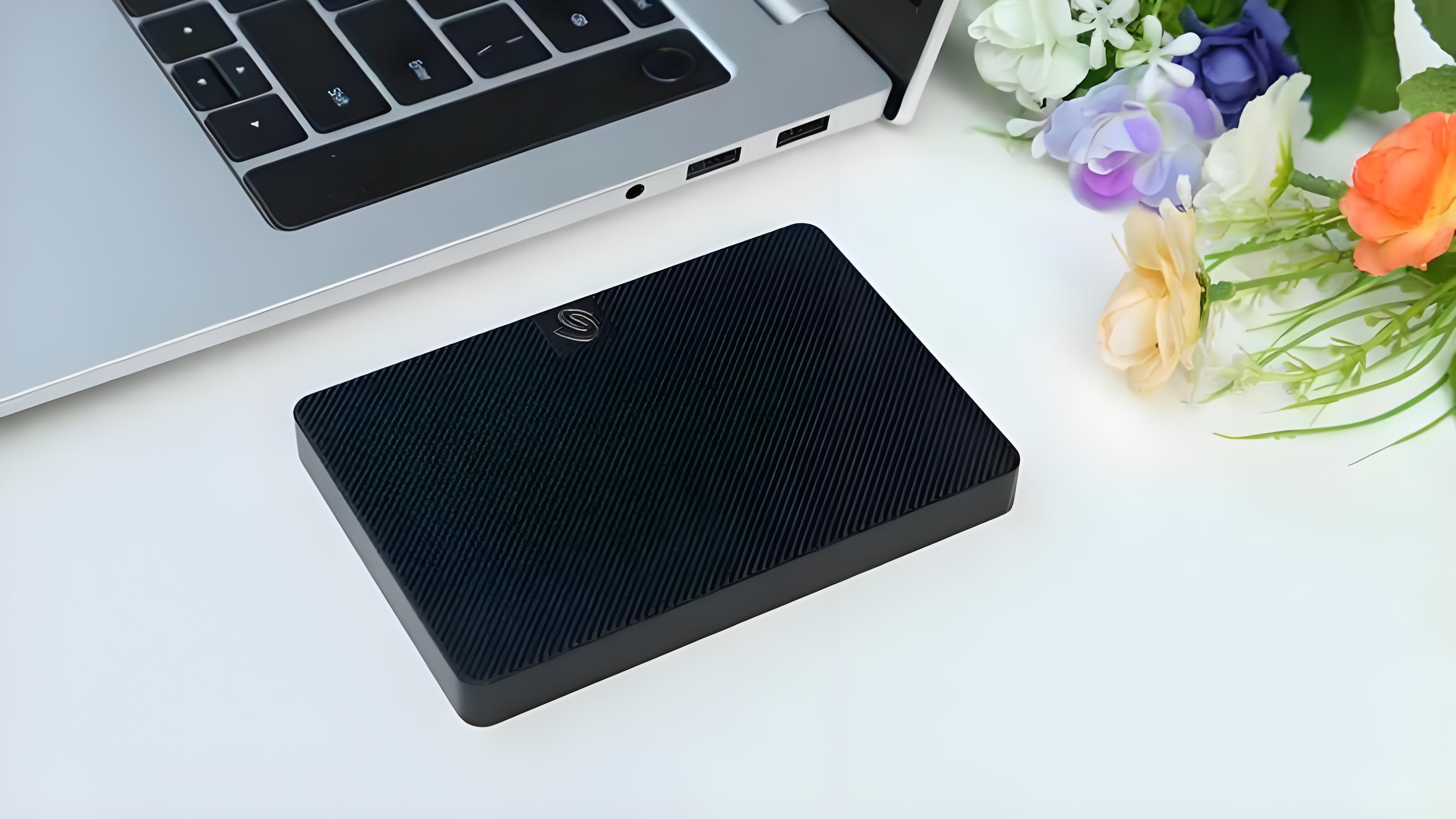 移动硬盘哪个牌子好耐用 移动固态硬盘品牌排行榜