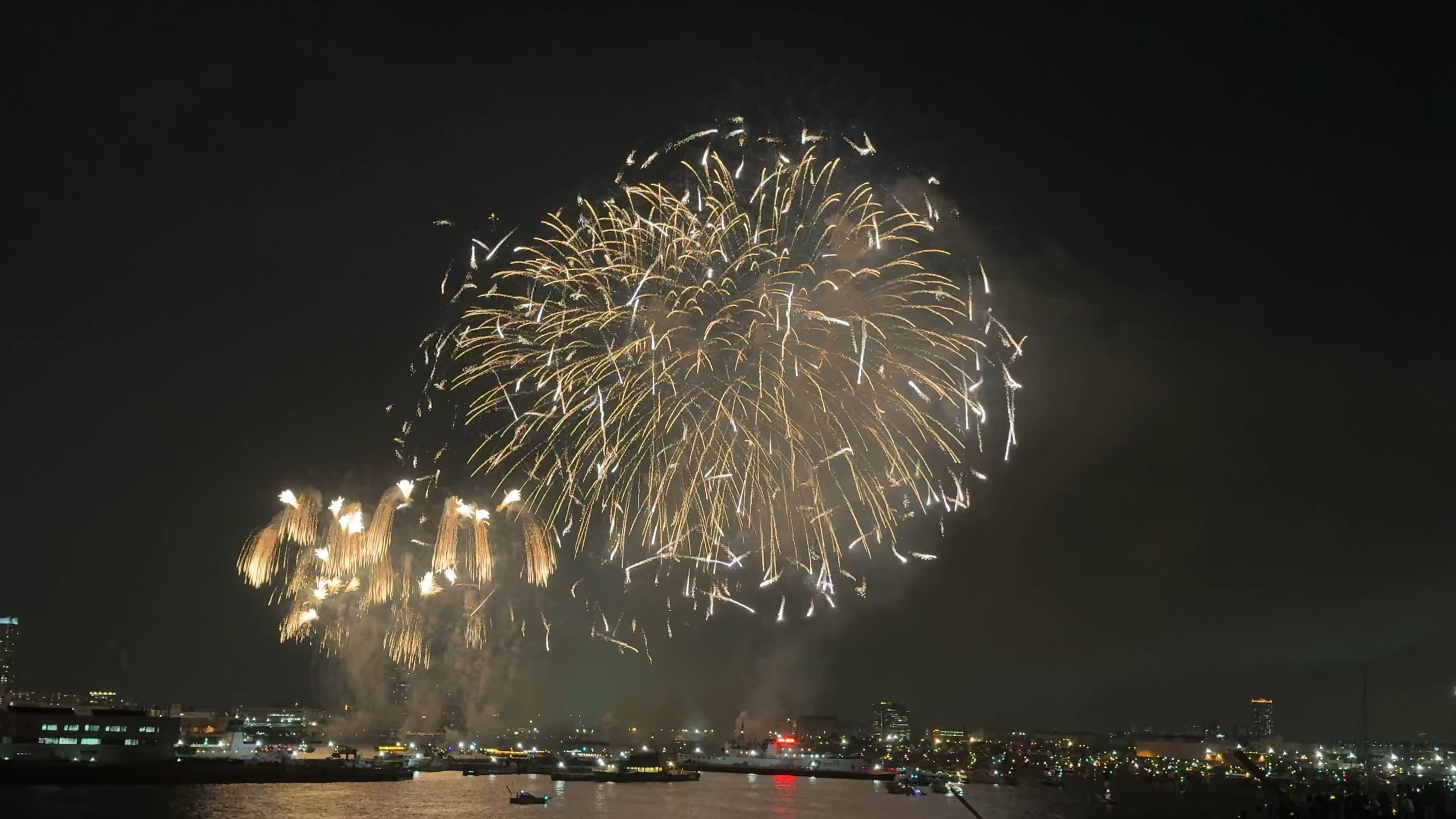 重庆巷子里的烟火人生：3500字走街串巷指南