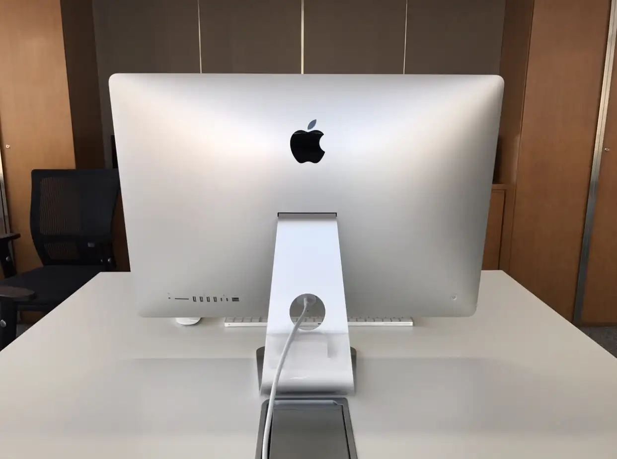 电脑一体机选购指南 一体机和台式机哪个好