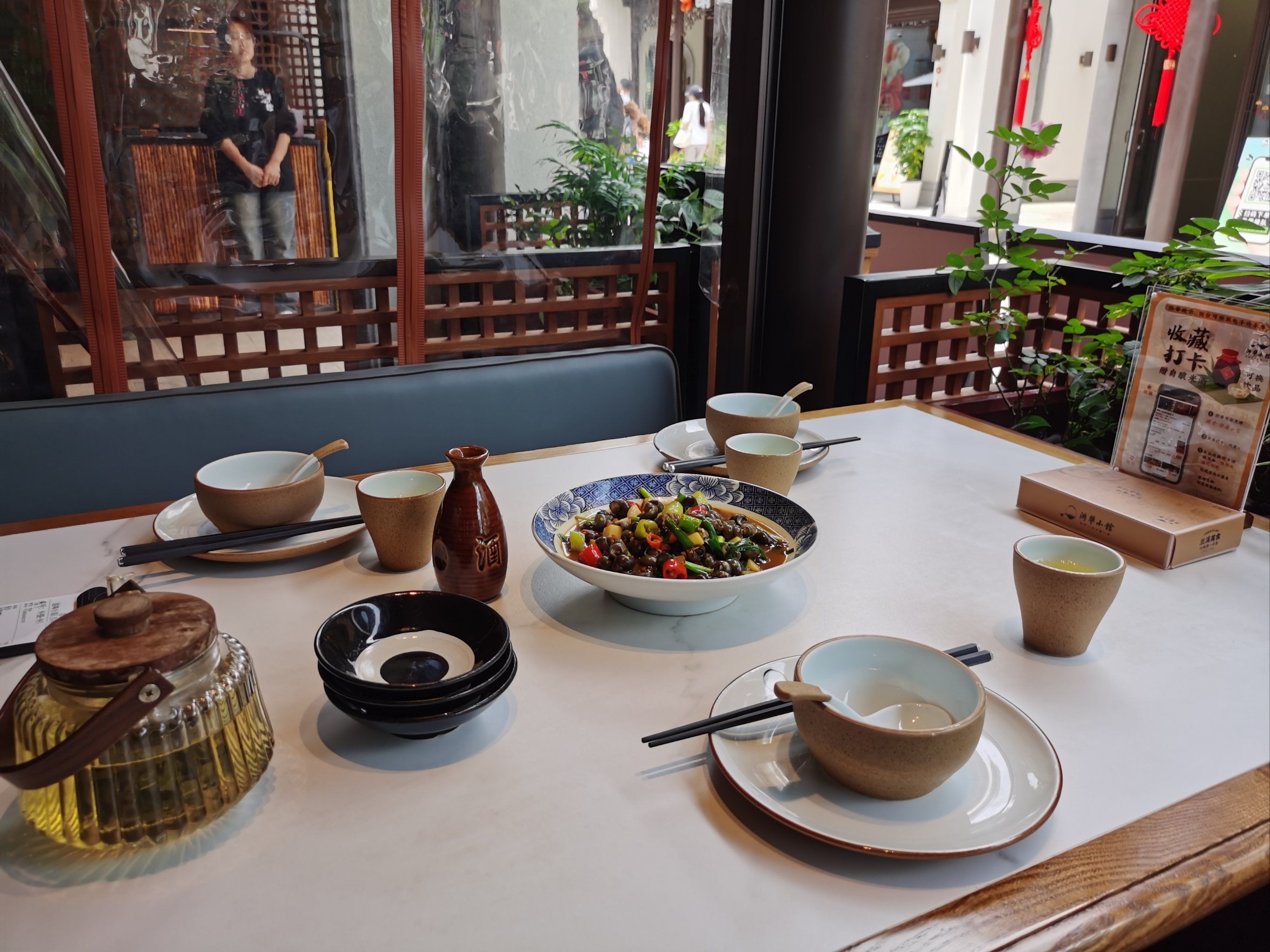 夜间工作者如何解决用餐难题?3公里内30分钟极速送餐服务