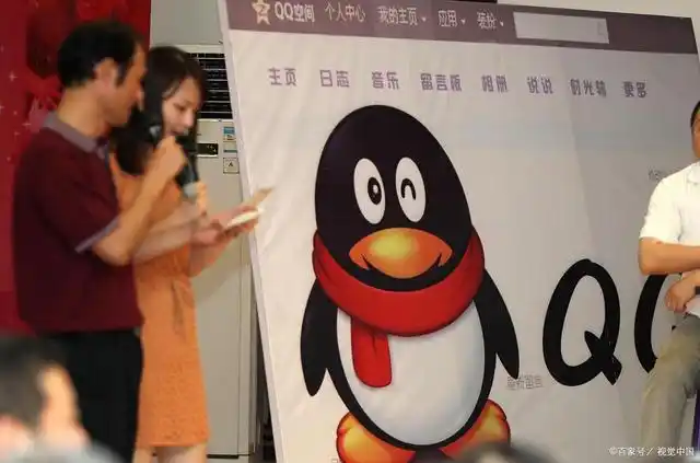 QQ小妹快餐现象解析，当代都市饮食文化的便捷选择揭秘