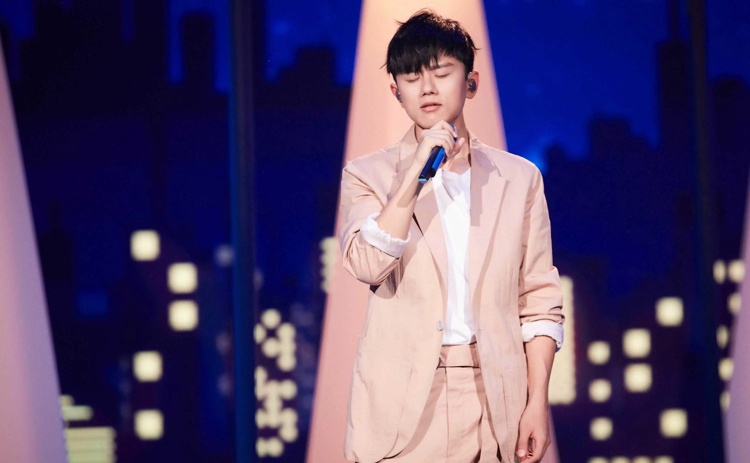 人设，为什么会是明星不归路？...