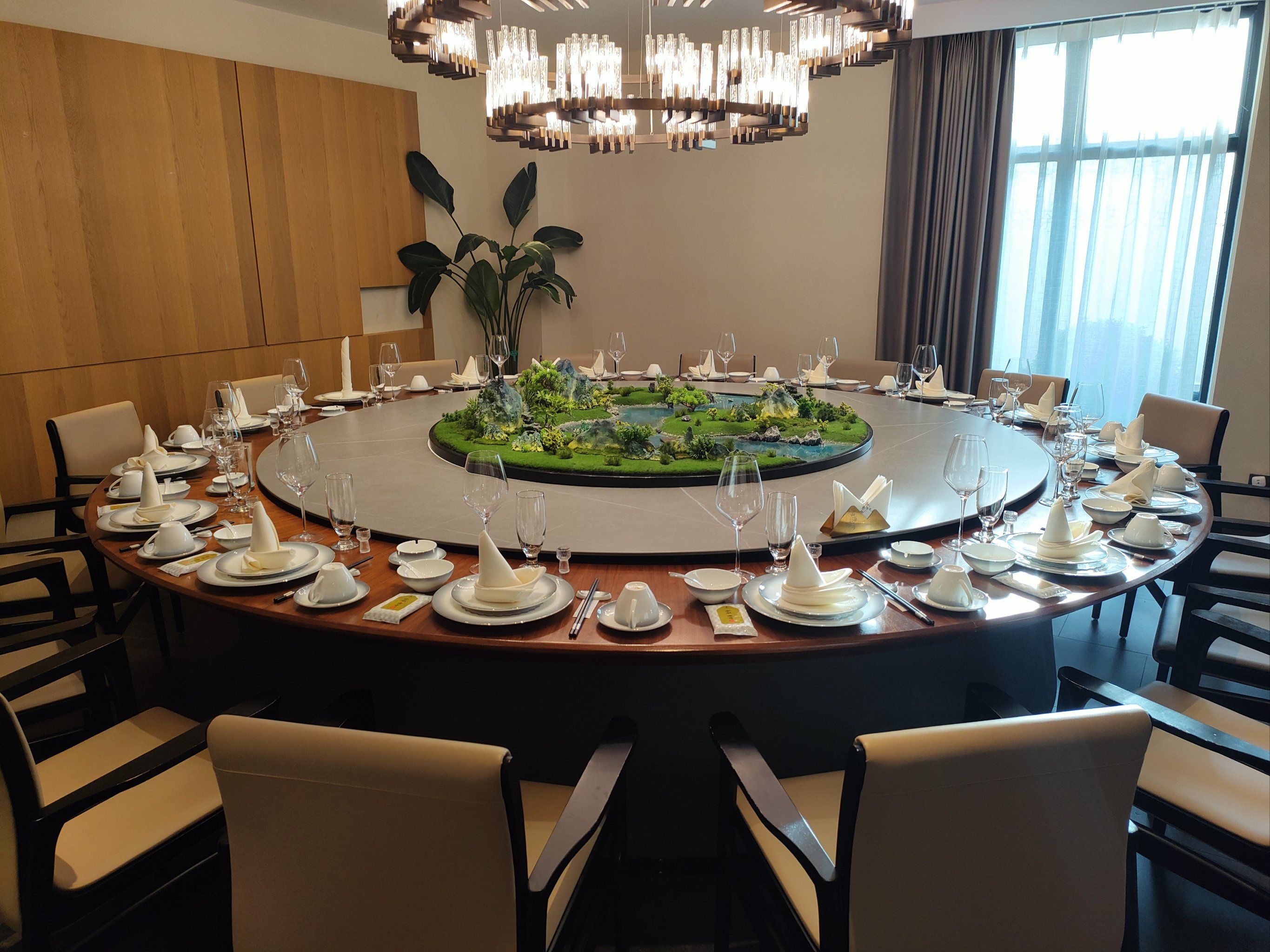 惊喜发现！附近有哪些适合包间约会的超赞地点推荐