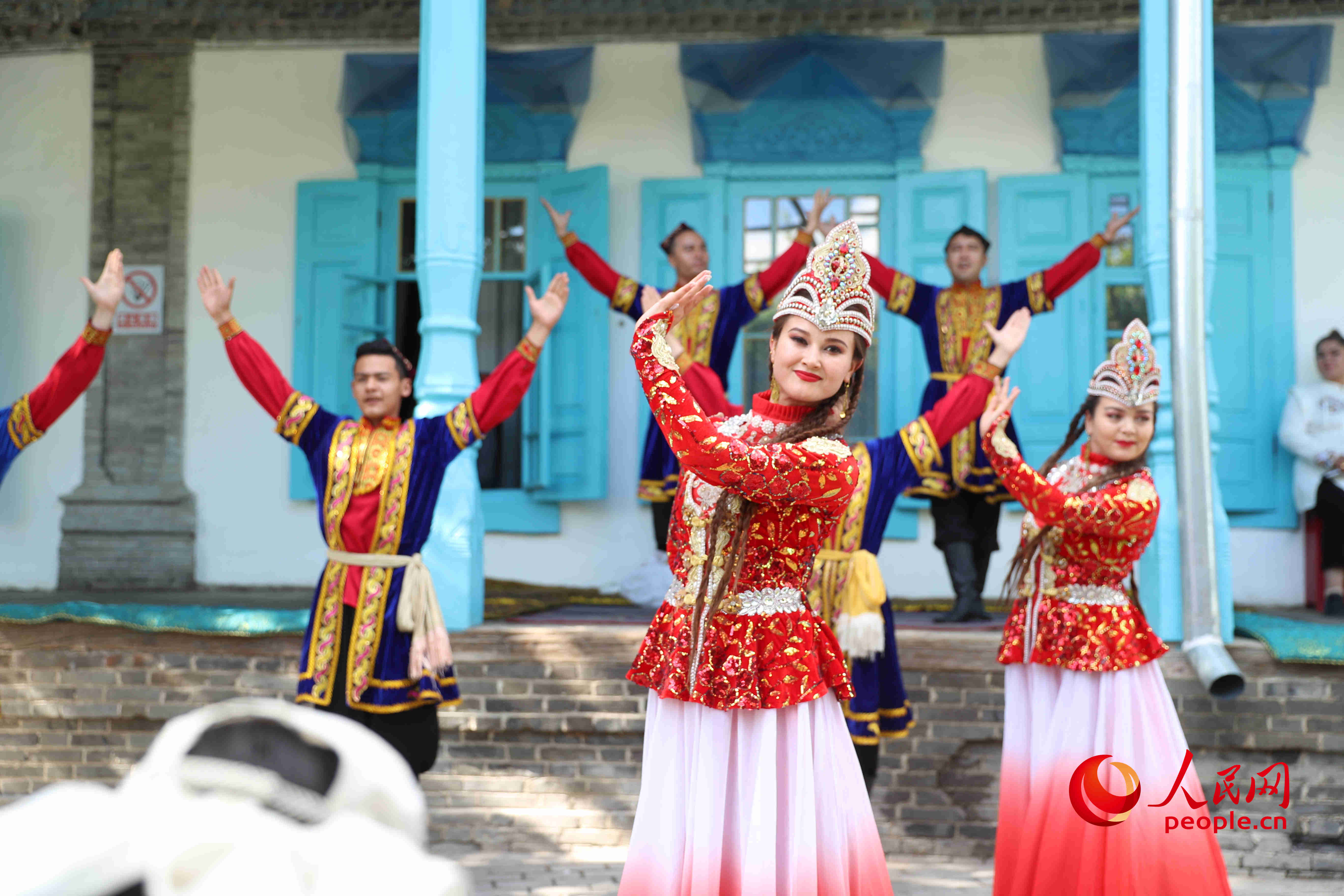 怎样在乌鲁木齐寻找维吾尔族姑娘及相关信息全解析