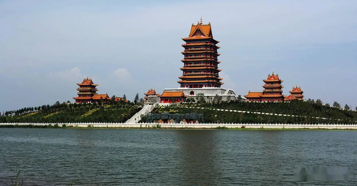 交通提示：吴忠老汽车站小巷子