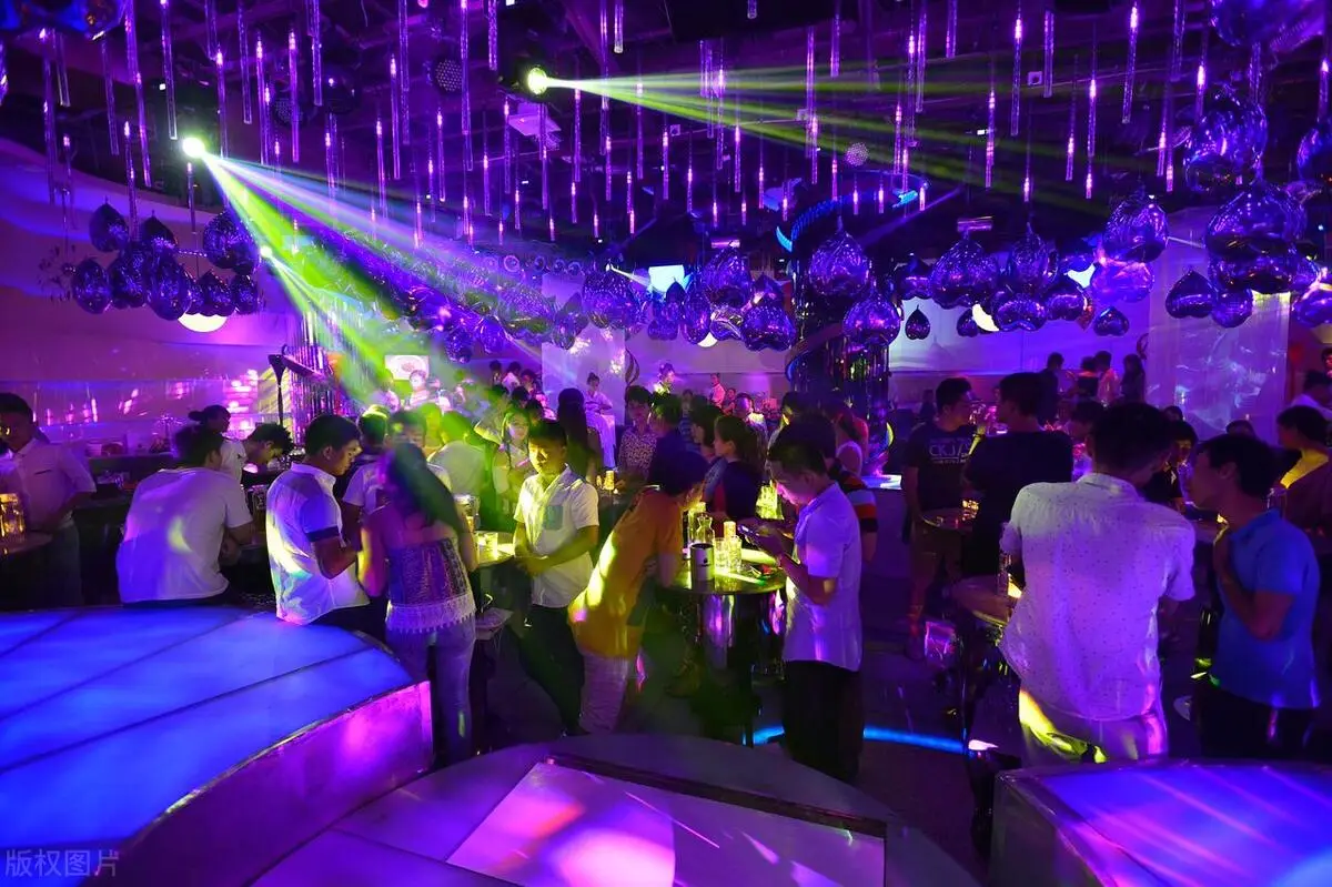 南昌新茶上市美女预约 新茶抢鲜上市带来的新体验