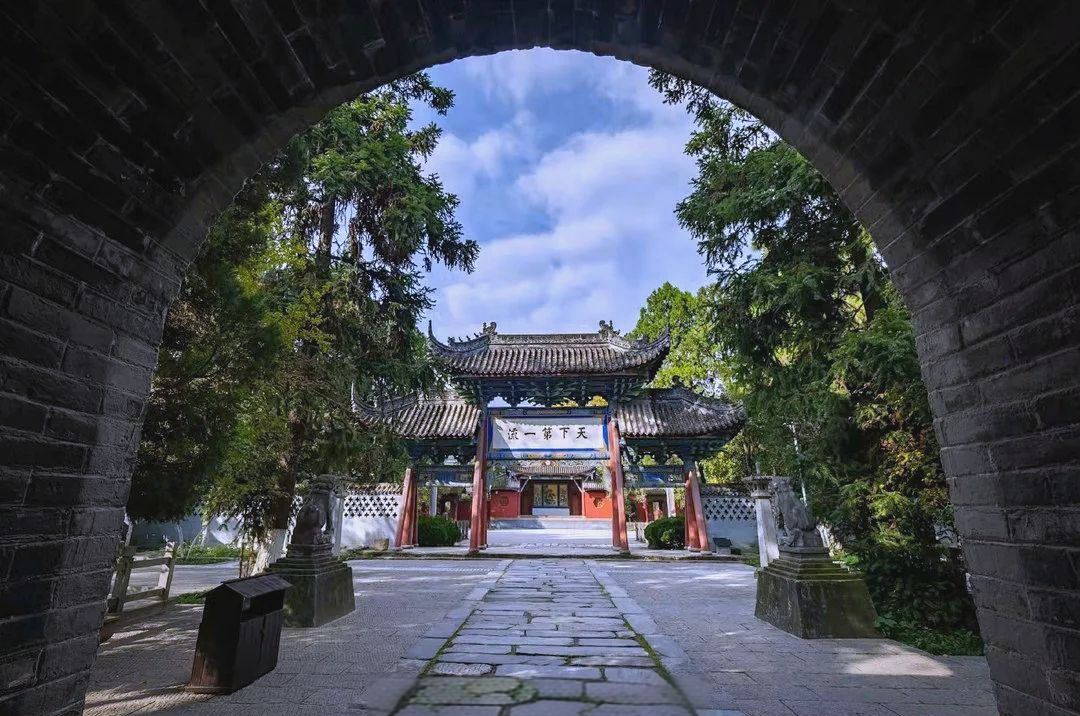 勉县学生如何快速获取实惠快餐？3大避坑攻略省50%餐费