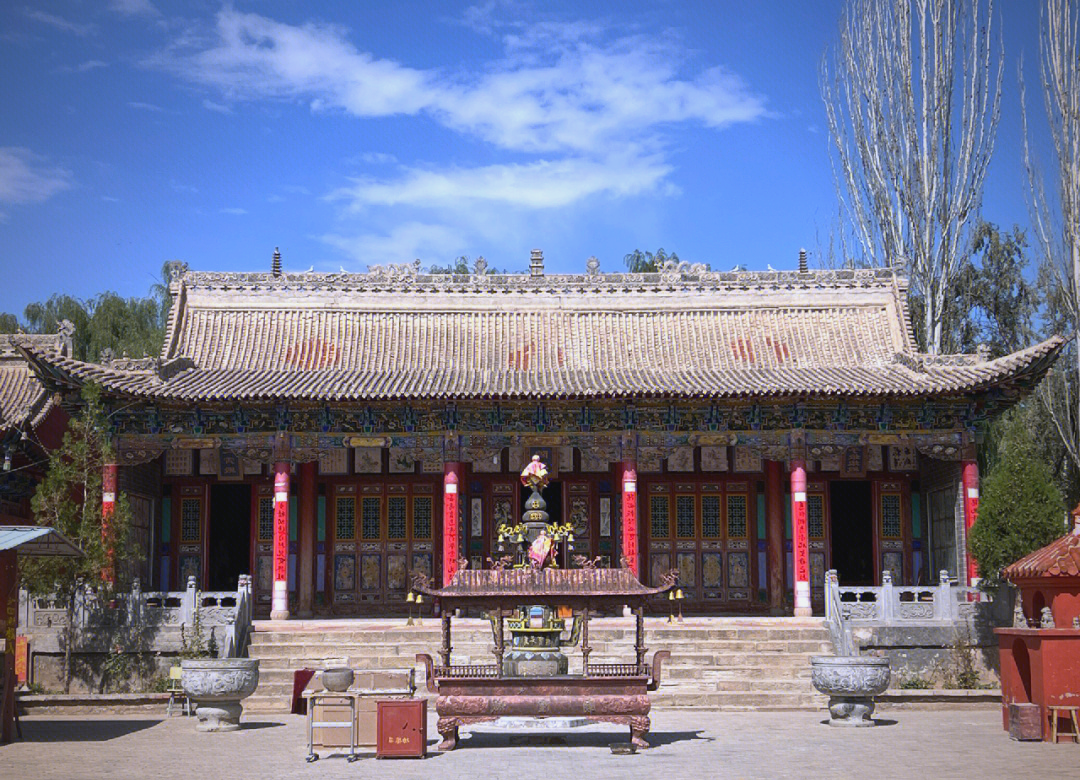 灵武哪里能约到模特？演员与时尚达人最新动态揭秘