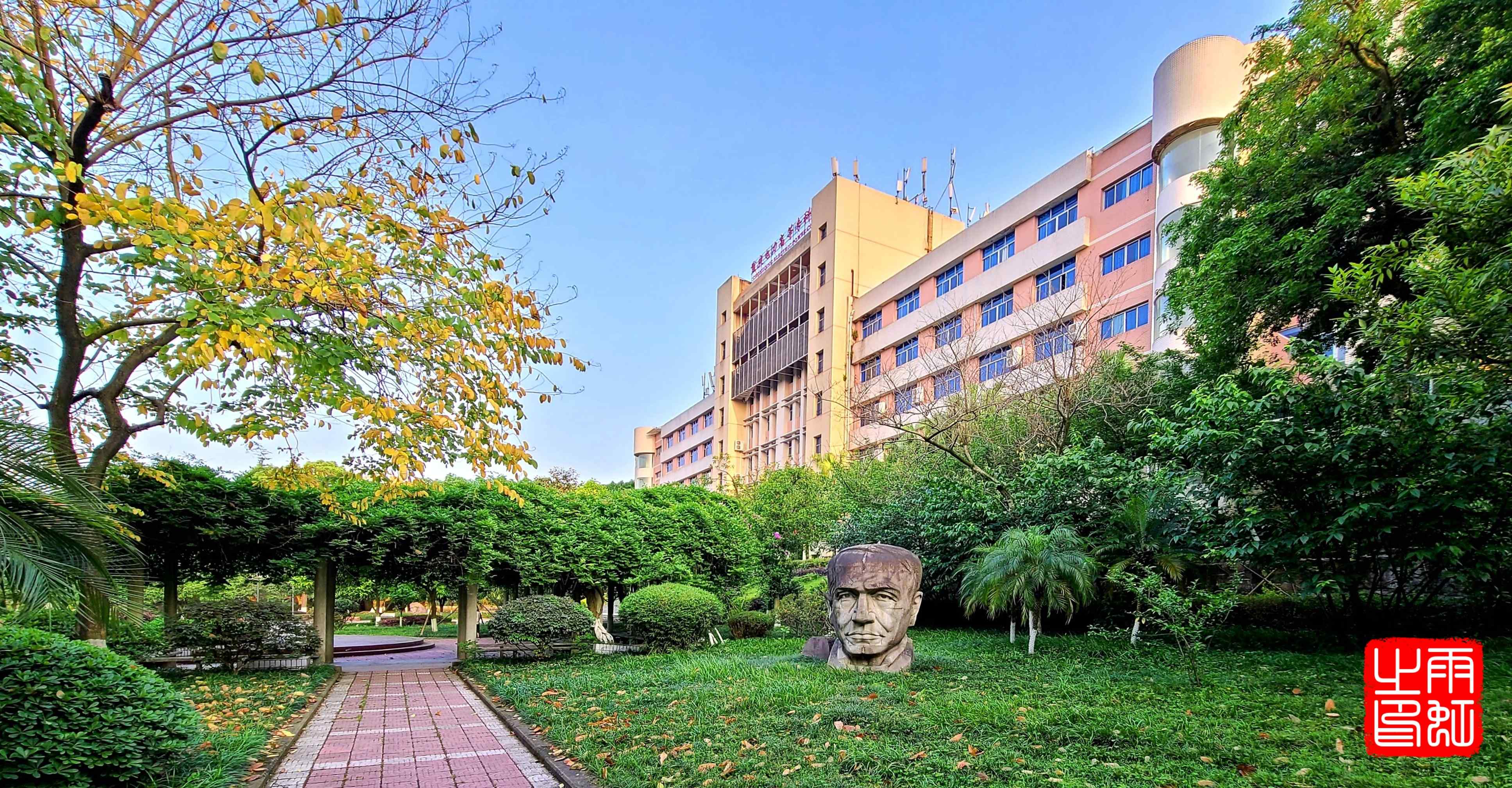 曲靖怎么在大学城找服务