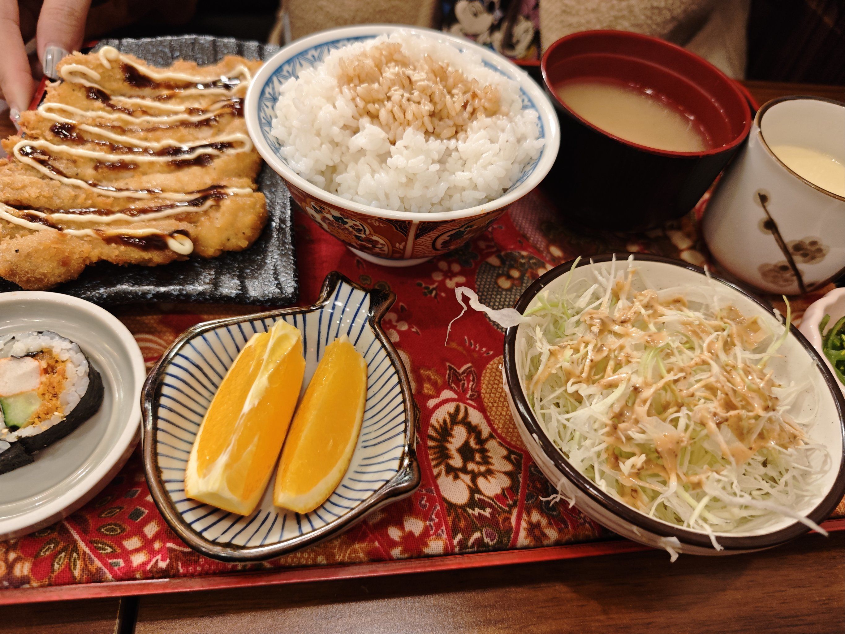 600元快餐两小时无限畅享体验,揭秘高性价比餐饮新模式