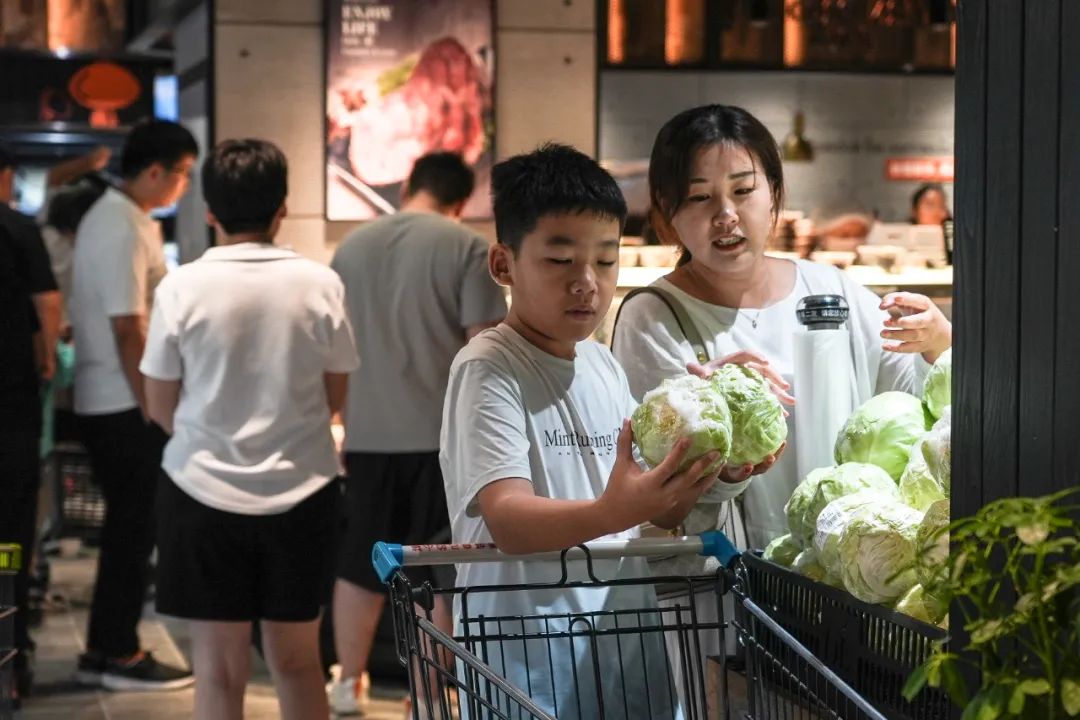 女生想卖东西该去哪里找合适的渠道和货源