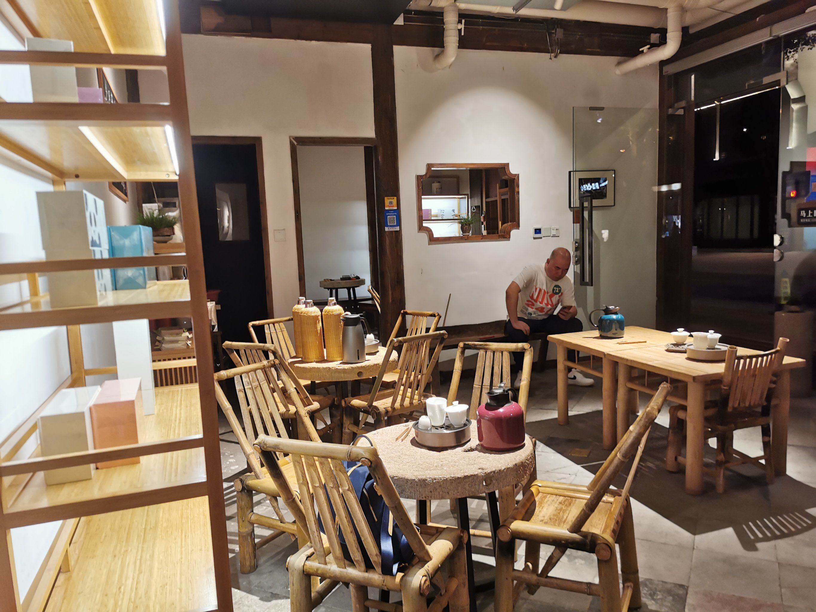 如何避开茶馆消费陷阱？_3招省30%费用+全流程避坑指南