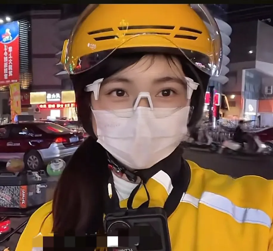 外卖女骑手怎么点？月入过万的接单攻略与行业真相