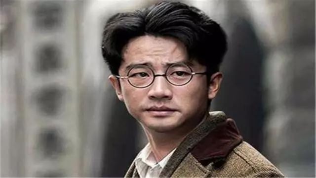 抑郁症成因与应对方法 演员王浩信的抗抑郁故事