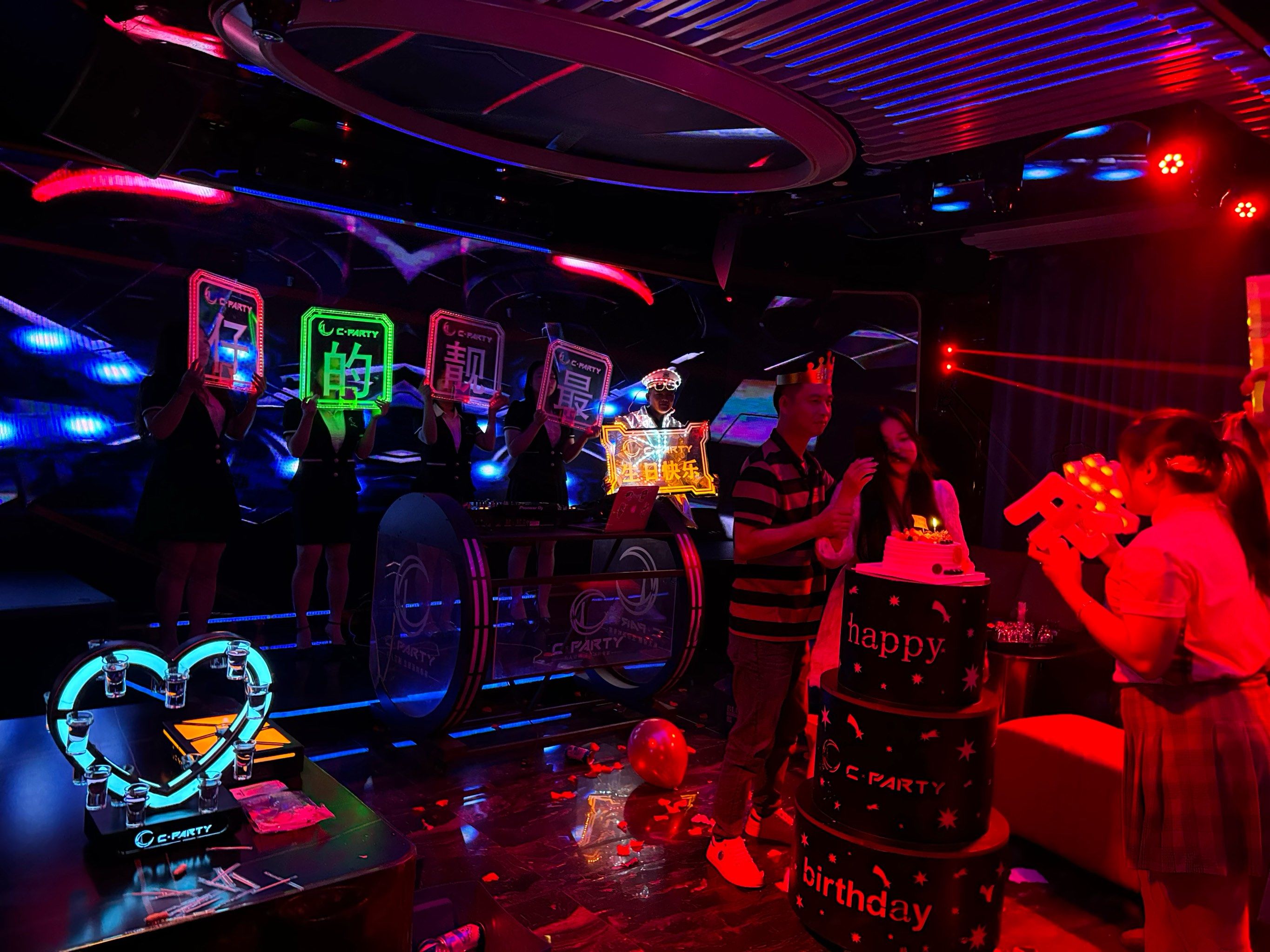 KTV陪侍过夜费用全解析与避坑指南，轻松省下30%支出